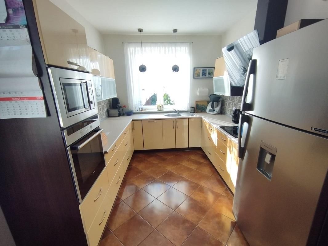 dom wolnostojący, 5 pokoi Kalisz Winiary. Zdjęcie 11