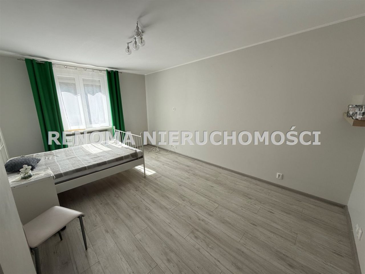 Mieszkanie 2-pokojowe Wałbrzych Śródmieście. Zdjęcie 3