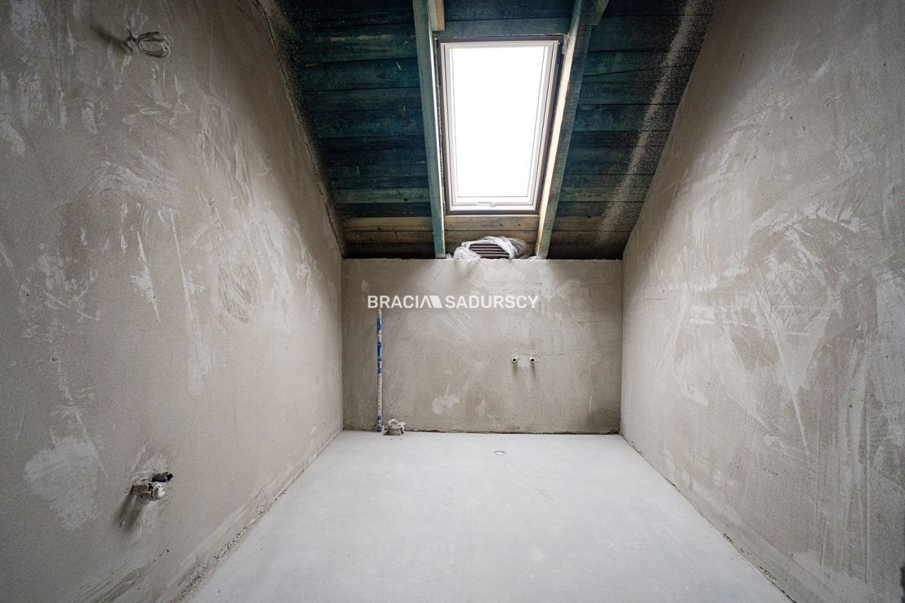 dom wolnostojący, 5 pokoi Zawada. Zdjęcie 9