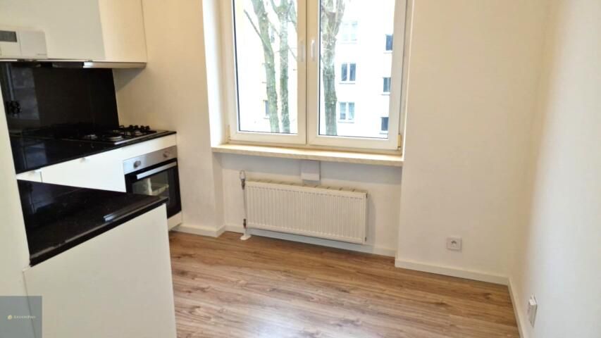 Mieszkanie 2-pokojowe Zabrze, ul. gen. Charlesa de Gaulle'a. Zdjęcie 8