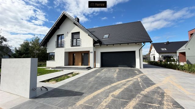 dom wolnostojący, 5 pokoi Wągrowiec, ul. Juliana Tuwima. Zdjęcie 3