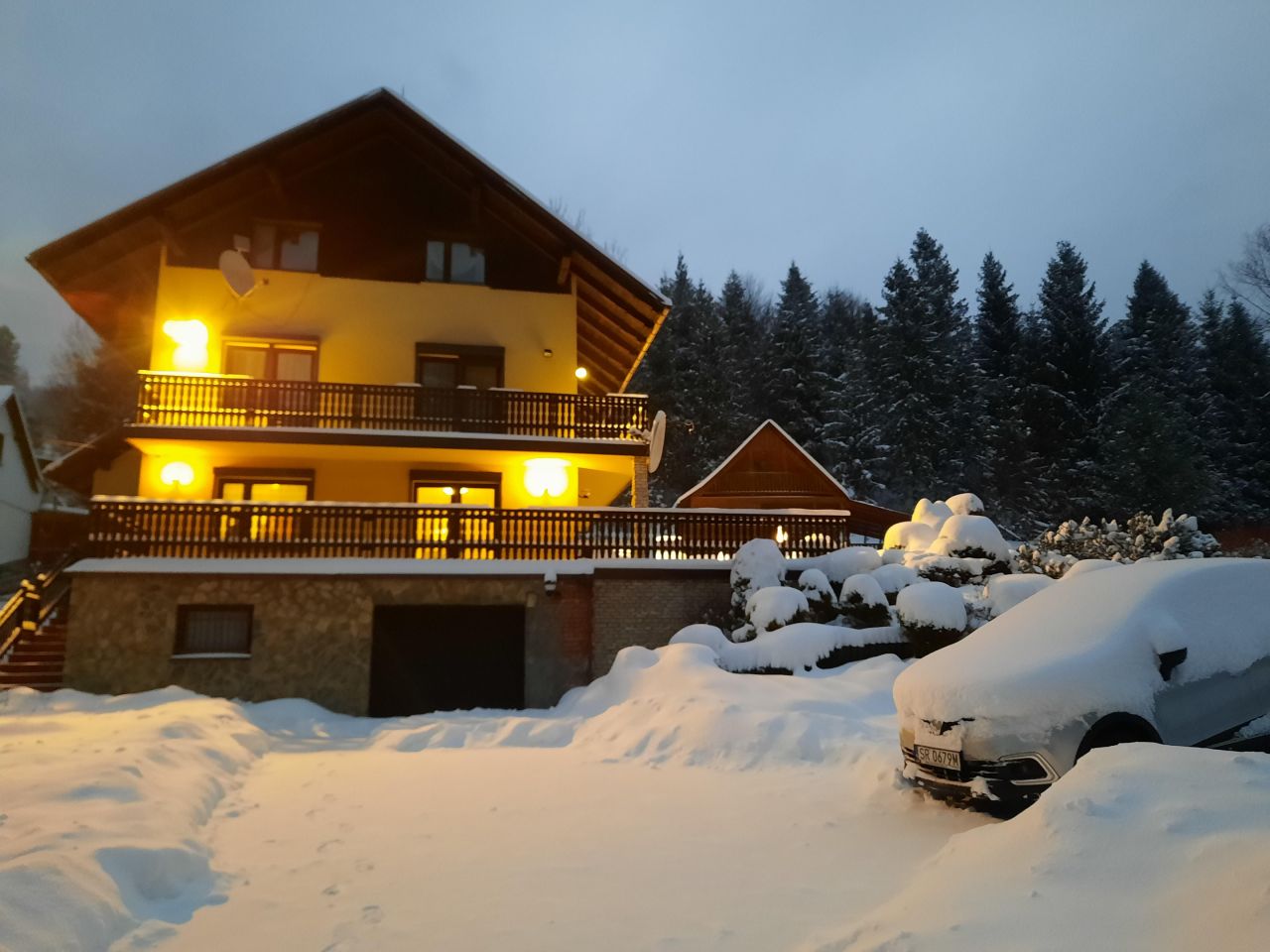 dom wolnostojący, 7 pokoi Wisła Tokarnia, os. Tokarnia. Zdjęcie 2