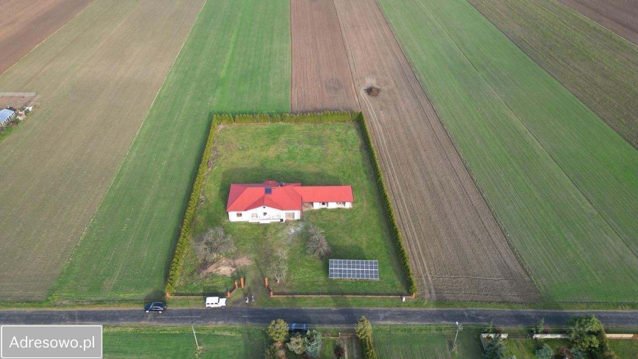 dom wolnostojący Wypychów. Zdjęcie 4