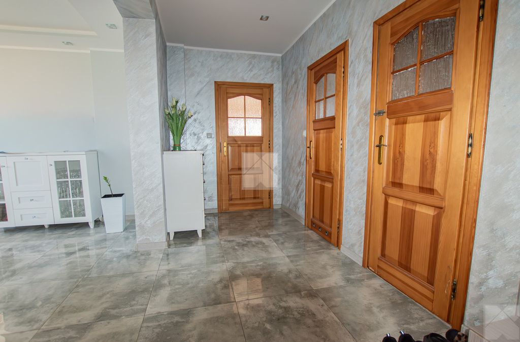 dom wolnostojący, 5 pokoi Skolin. Zdjęcie 24