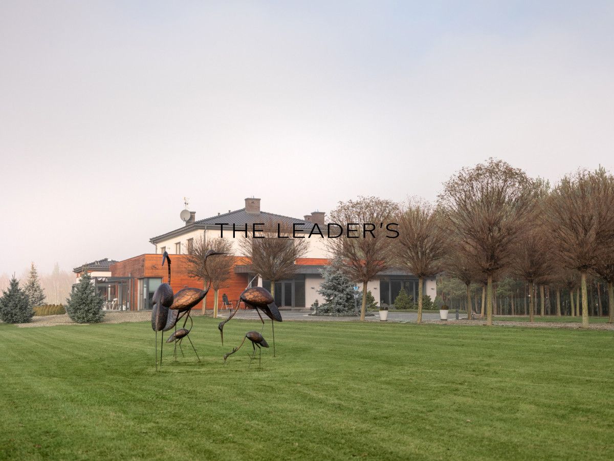 dom wolnostojący, 8 pokoi Kampinos. Zdjęcie 20