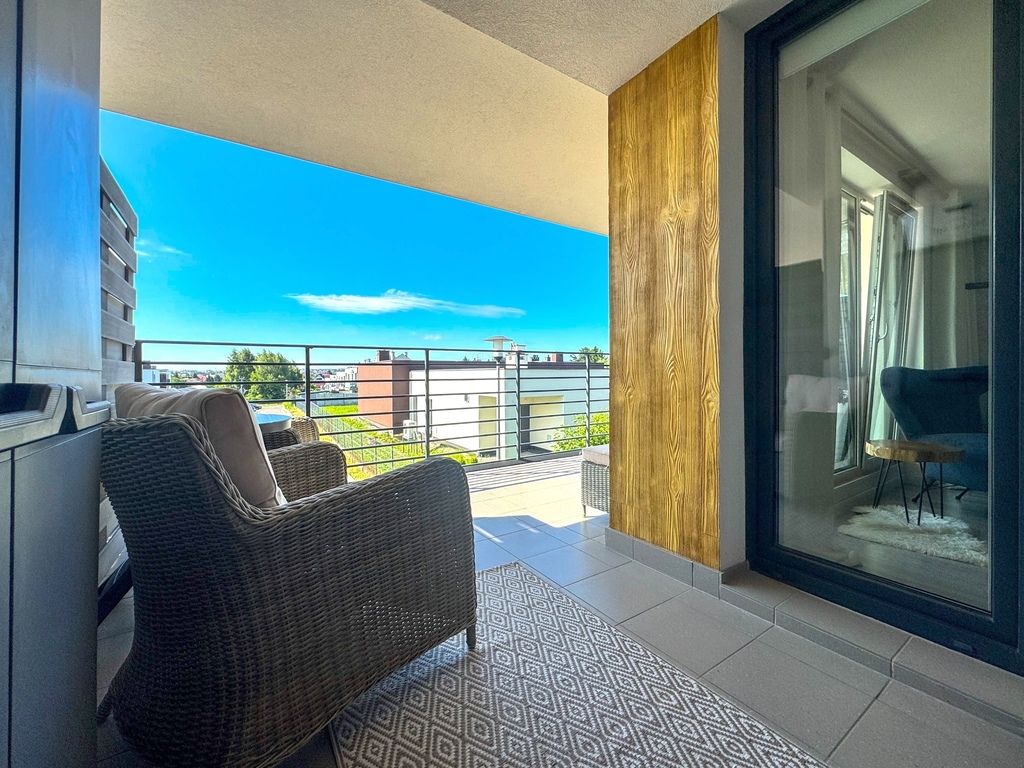 Mieszkanie 4-pokojowe Rzeszów, ul. Dworskie Ogrody. Zdjęcie 8