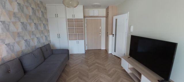 Mieszkanie 1-pokojowe Wrocław Psie Pole, ul. Antoniego Słonimskiego. Zdjęcie 1