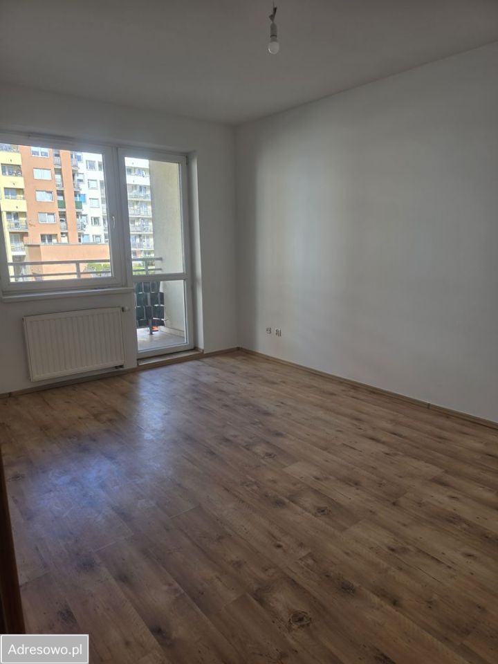 Mieszkanie 2-pokojowe Kraków Mistrzejowice, os. Piastów. Zdjęcie 9