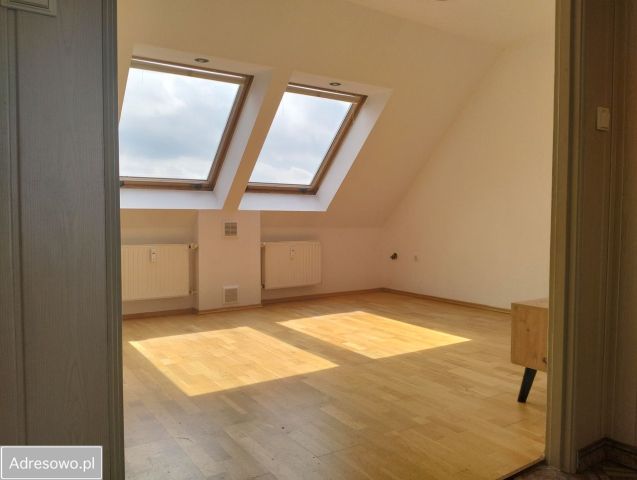 Mieszkanie 3-pokojowe Wrocław Śródmieście, ul. Stefana Jaracza. Zdjęcie 1