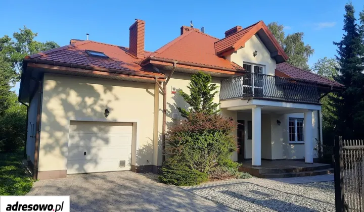 dom wolnostojący, 7 pokoi Brwinów