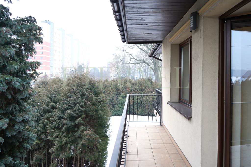 bliźniak, 5 pokoi Kraków, ul. ks. Prałata Mariana Łaczka. Zdjęcie 14