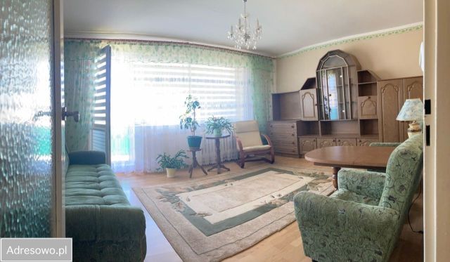 Mieszkanie 3-pokojowe Czarna Dąbrówka, ul. Słupska. Zdjęcie 1