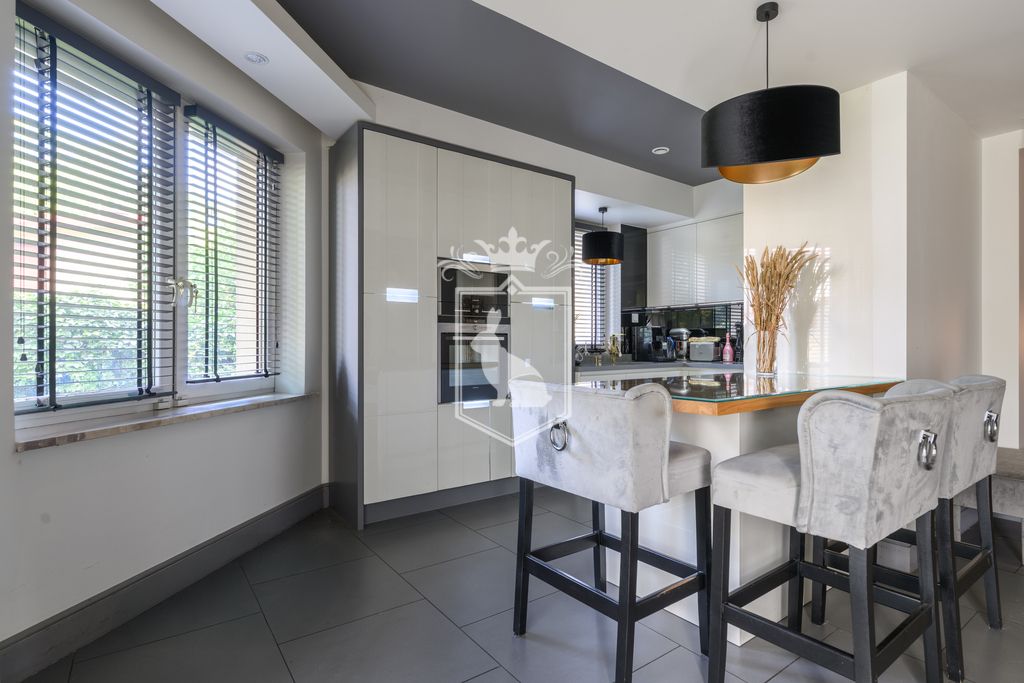 bliźniak, 6 pokoi Kobyłka, ul. Wąska. Zdjęcie 5