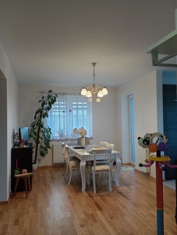 Mieszkanie 5-pokojowe Wasilków, ul. Białostocka. Zdjęcie 1