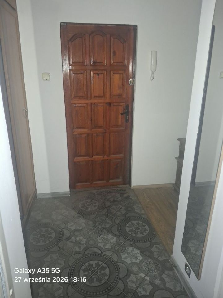Mieszkanie 4-pokojowe Mieroszów Centrum, pl. Niepodległości. Zdjęcie 2