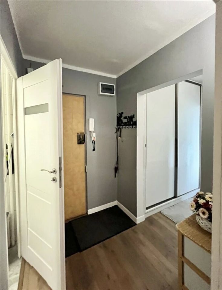 Mieszkanie 2-pokojowe Warszawa Bielany, ul. Hansa Christiana Andersena. Zdjęcie 13