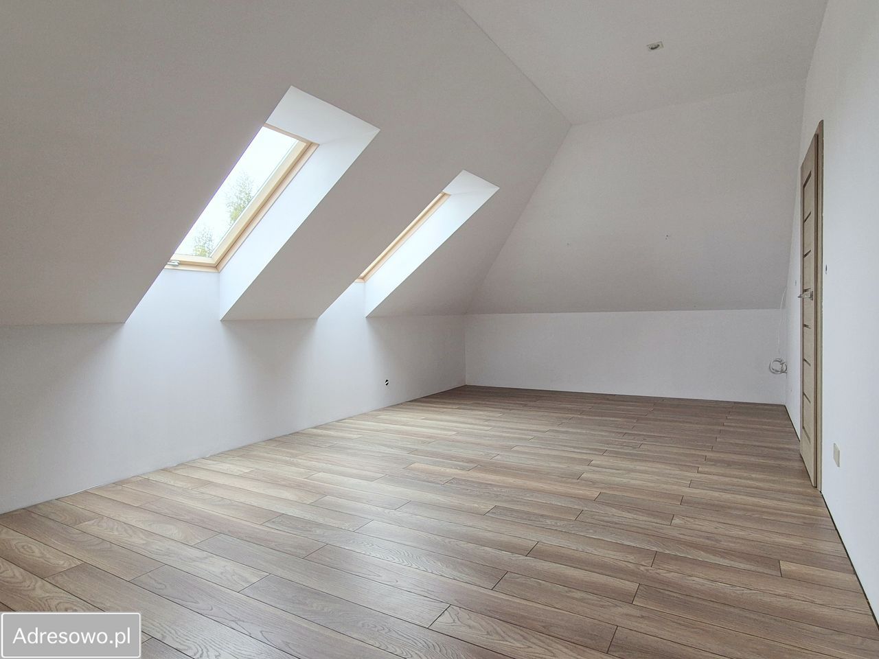 dom wolnostojący, 5 pokoi Kolincz, os. Osiedle na Wyspie. Zdjęcie 16