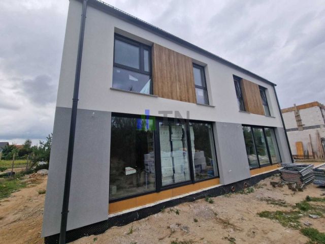 dom, 4 pokoje Wojnowice. Zdjęcie 13