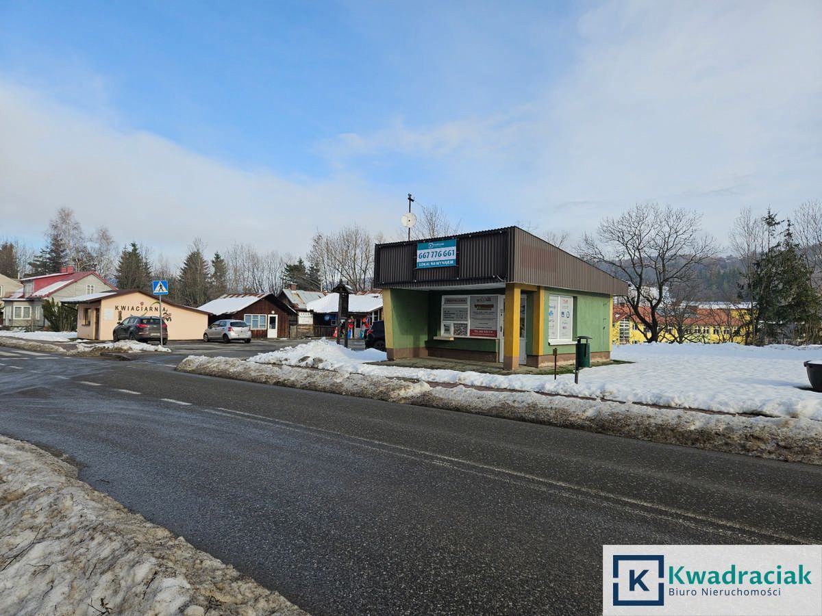 Lokal Baligród, pl. Wolności. Zdjęcie 4