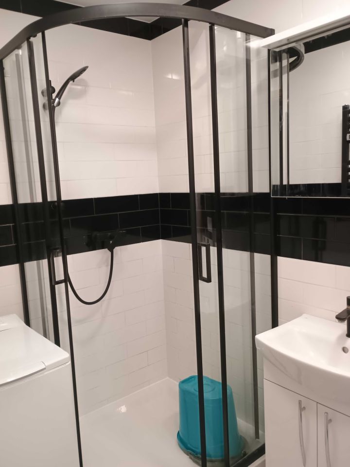 Bydgoszcz Wyżyny, ul. Komuny Paryskiej Mieszkanie - 4 pokoje - 64 m² - 3 piętro