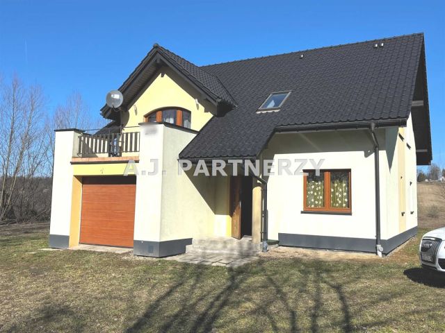 dom, 6 pokoi Siedlec. Zdjęcie 1