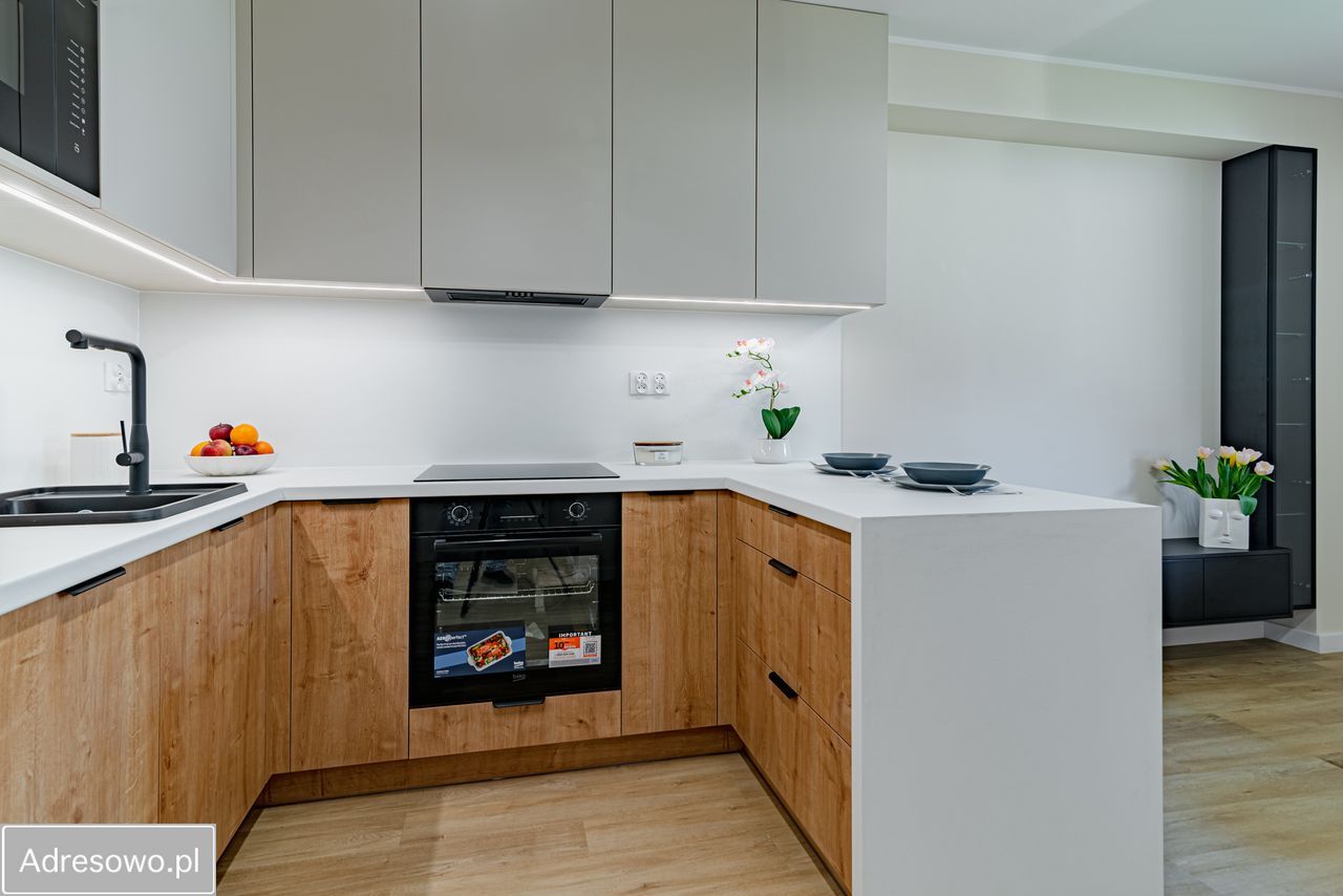 Mieszkanie 2-pokojowe Tarnów, ul. Bł. Karoliny. Zdjęcie 2