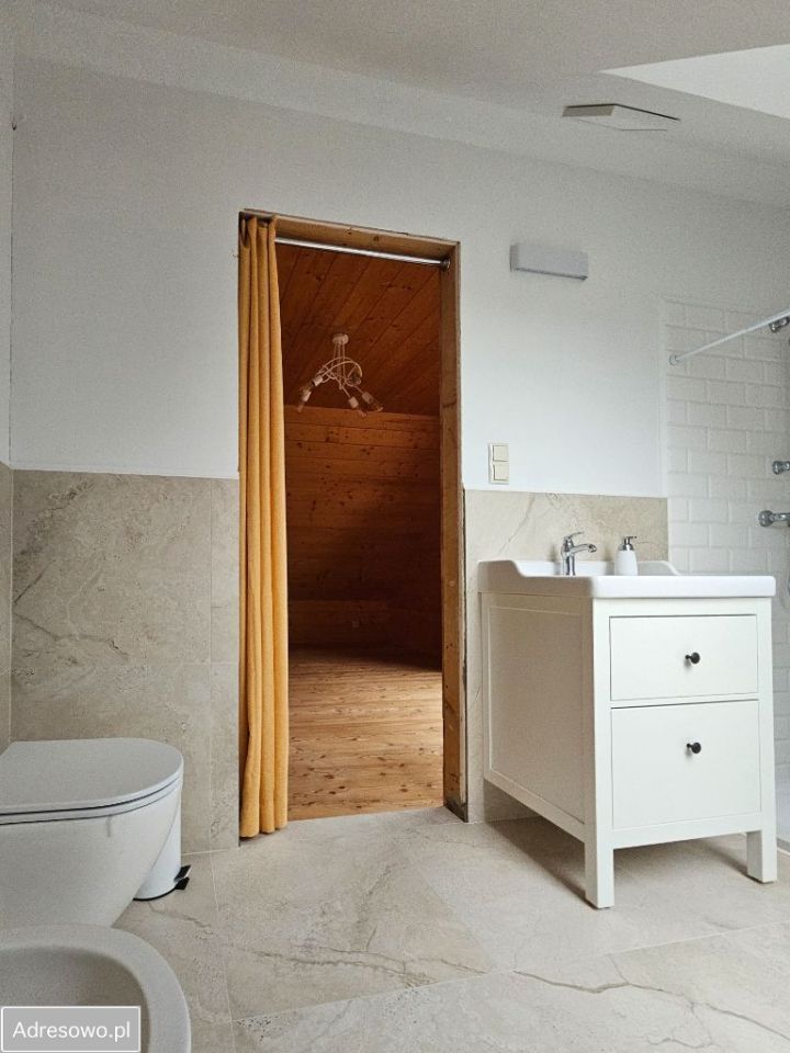 dom wolnostojący, 5 pokoi Ostrów. Zdjęcie 10