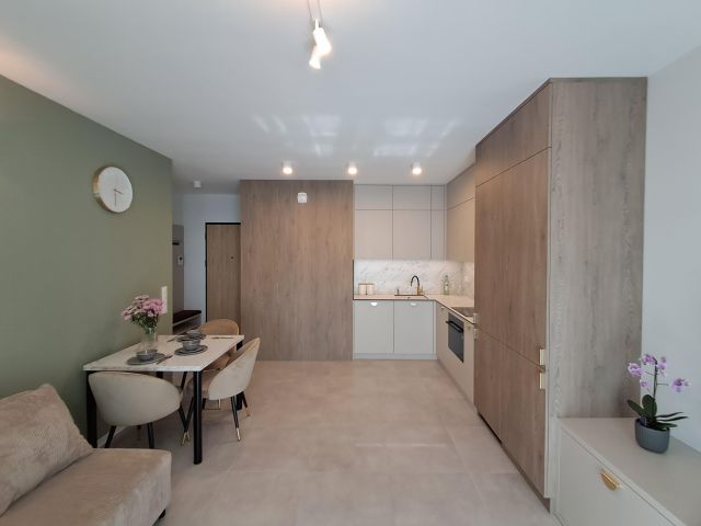 Mieszkanie 2-pokojowe Warszawa Ursus, ul. Silnikowa. Zdjęcie 1