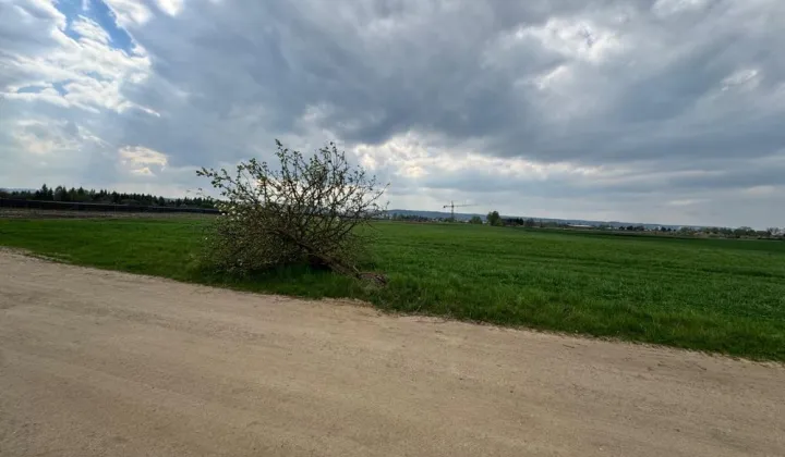 Działka inwestycyjna Dębogórze-Wybudowanie
