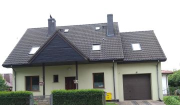 dom wolnostojący, 5 pokoi Wąwelnica, ul. Rodzinna
