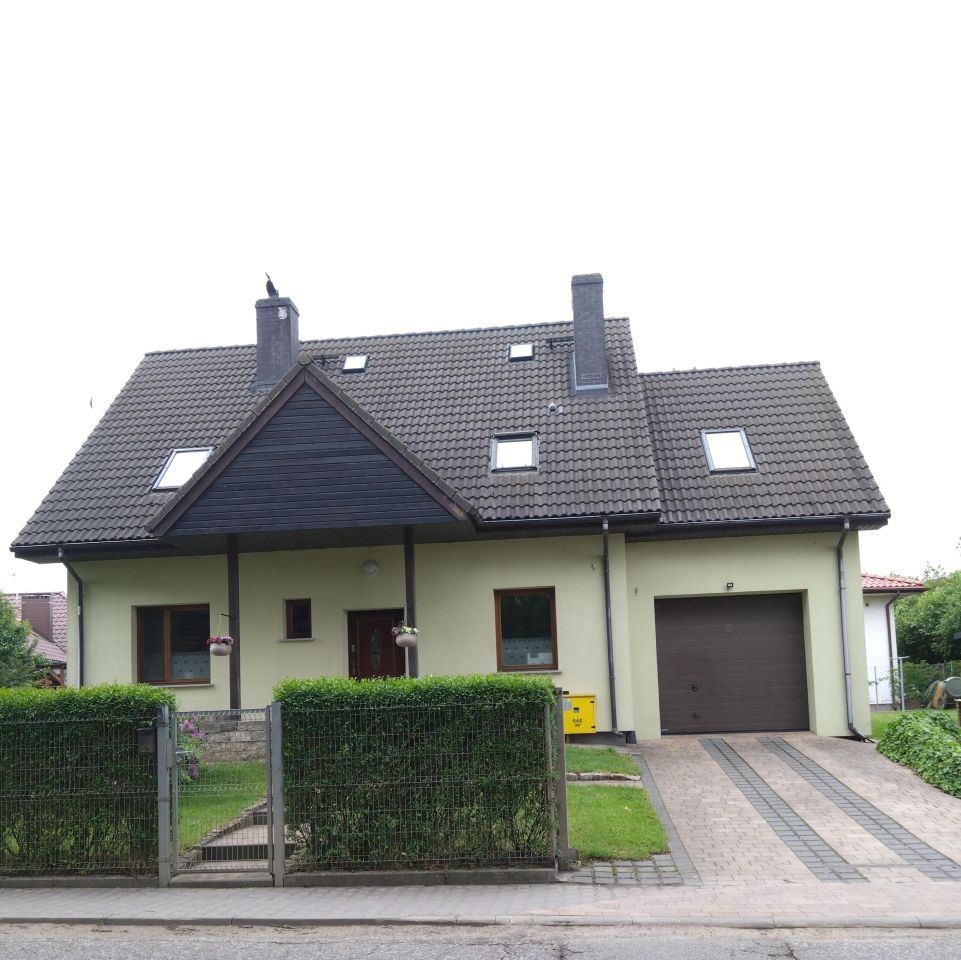 dom wolnostojący, 5 pokoi Wąwelnica, ul. Rodzinna