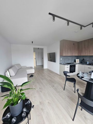 Mieszkanie 3-pokojowe Wrocław Śródmieście, ul. gen. Antoniego Madalińskiego. Zdjęcie 1