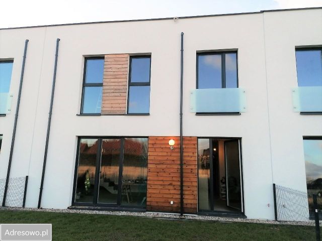 dom szeregowy, 4 pokoje Lesznowola, ul. Okrężna. Zdjęcie 1