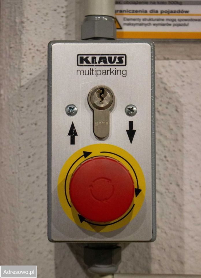 Garaż/miejsce parkingowe Wrocław, ul. Dyrekcyjna. Zdjęcie 5