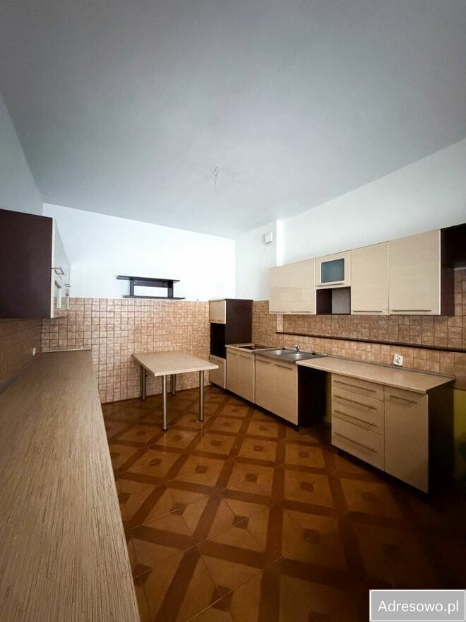 dom wolnostojący, 5 pokoi Bełchatów, ul. Lipowa. Zdjęcie 8