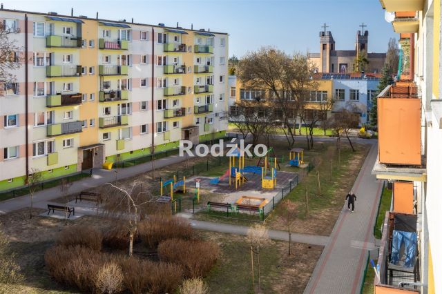 Mieszkanie 3-pokojowe Bydgoszcz Błonie, ul. Ludwika Waryńskiego. Zdjęcie 14