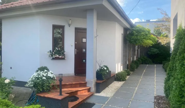 dom wolnostojący, 2 pokoje Zielona Góra Centrum