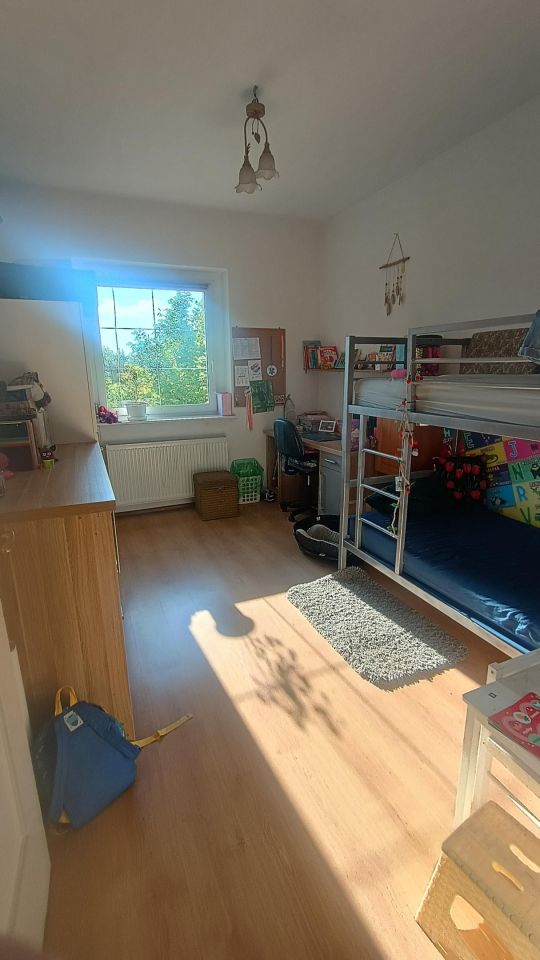 bliźniak, 7 pokoi Jasień. Zdjęcie 4