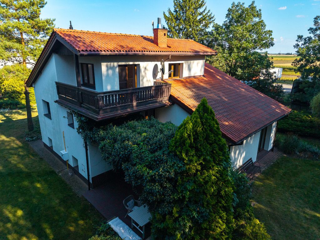 dom wolnostojący, 5 pokoi Radzików. Zdjęcie 3
