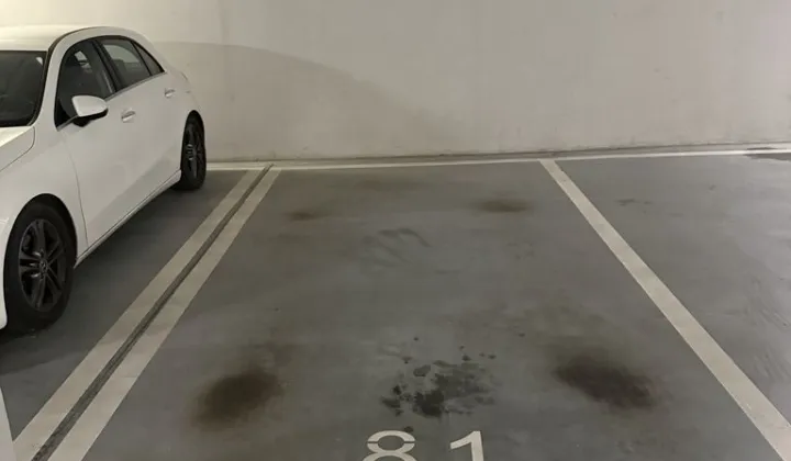 Garaż/miejsce parkingowe Wrocław Muchobór Wielki, ul. Krzemieniecka