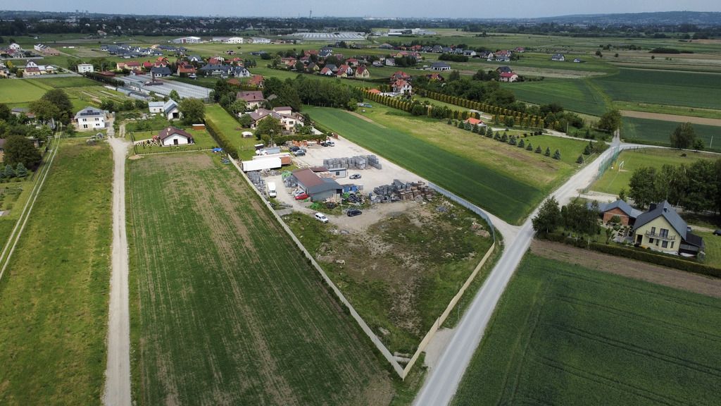 Działka inwestycyjna Lutoryż. Zdjęcie 1