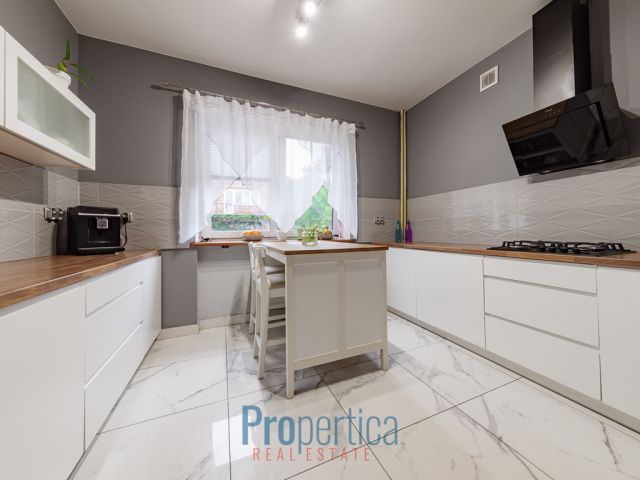 dom wolnostojący, 10 pokoi Kobyłka, ul. Jana Kasprowicza. Zdjęcie 3