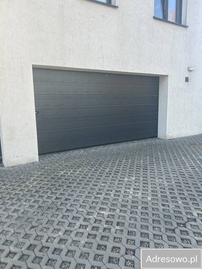 Garaż/miejsce parkingowe Reda, ul. Willowa. Zdjęcie 1