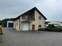 Hala/magazyn Mochy. Zdjęcie 3