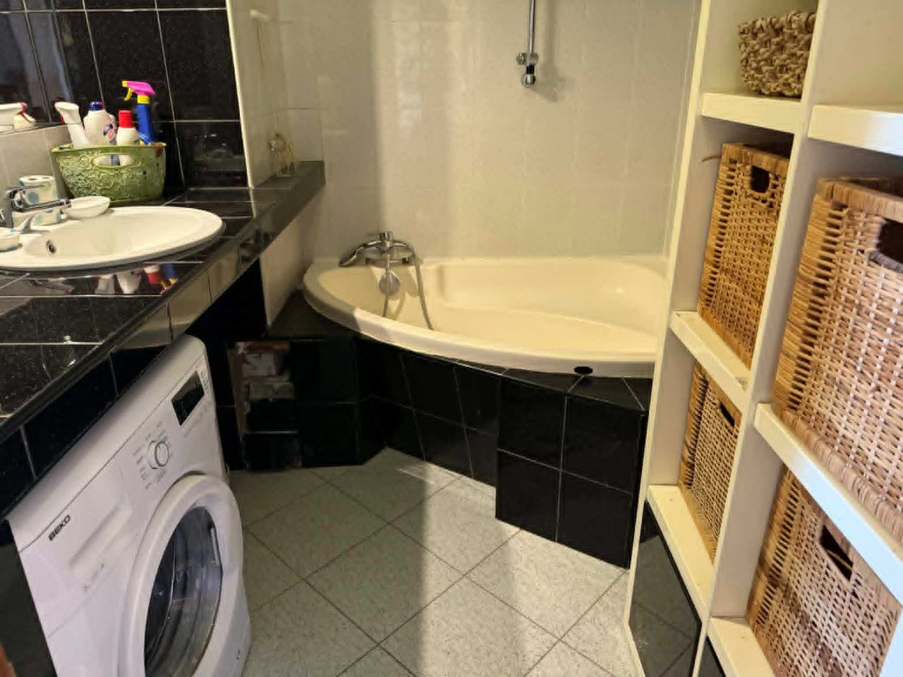 Mieszkanie 3-pokojowe Łódź Olechów. Zdjęcie 4