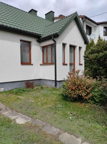 dom wolnostojący, 16 pokoi Starachowice Centrum, ul. Skalista. Zdjęcie 1