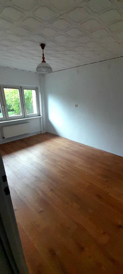 dom wolnostojący, 5 pokoi Mała Nieszawka, Szkolna. Zdjęcie 7