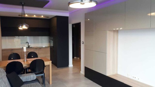 Mieszkanie 2-pokojowe Słupsk, ul. Edwarda Łady-Cybulskiego. Zdjęcie 1