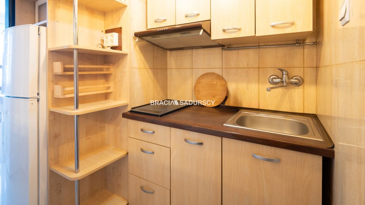 Mieszkanie 1-pokojowe Kraków Prądnik Biały, ul. Ludomira Różyckiego. Zdjęcie 6