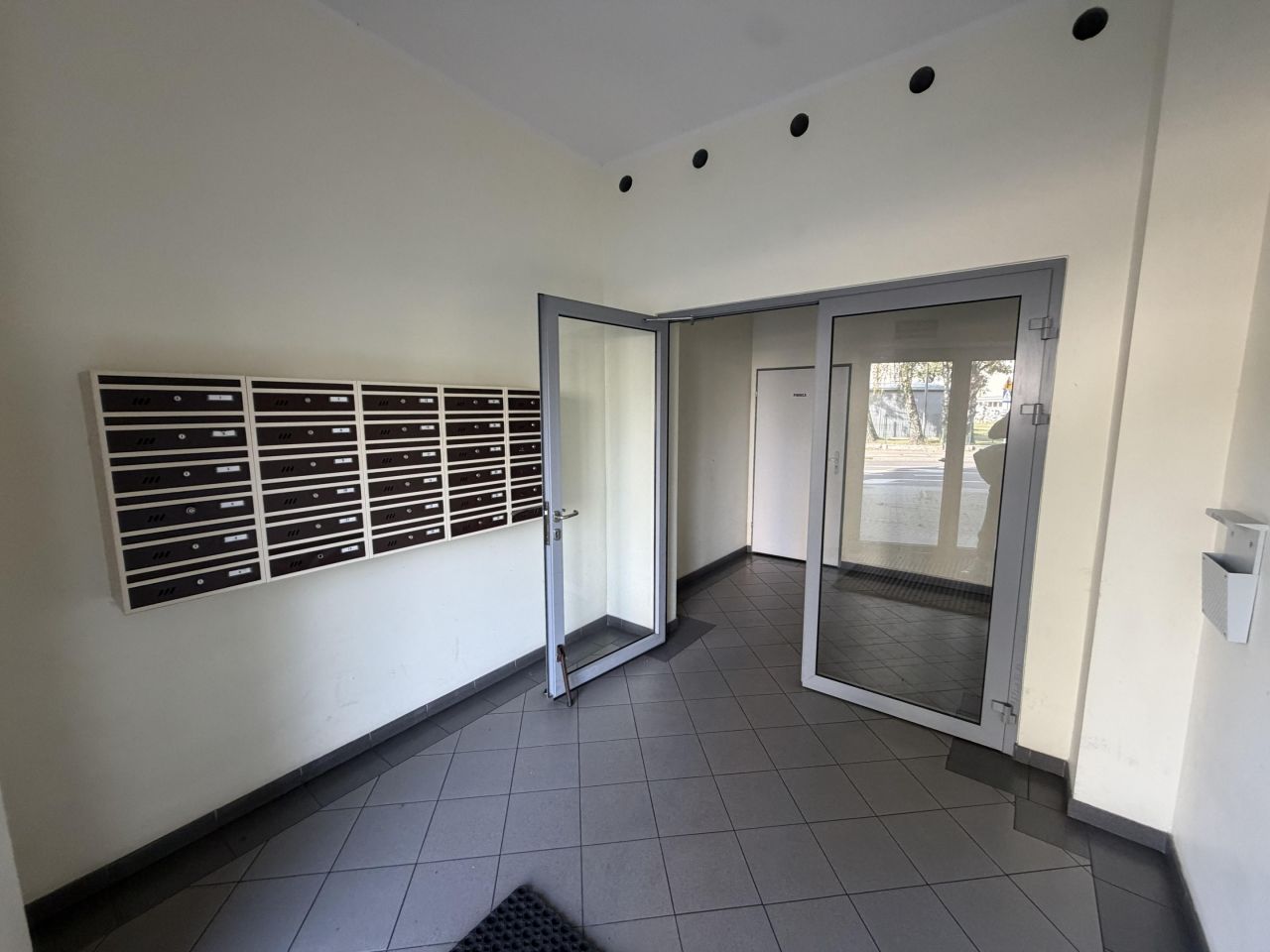 Mieszkanie 2-pokojowe Świnoujście Centrum, ul. kadm. Włodzimierza Steyera. Zdjęcie 12